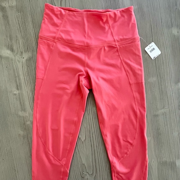 NWT Free People-  Plie All Day High Waist leggings in poppy- size M - Picture 3 of 9